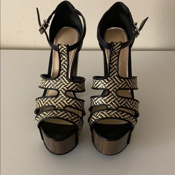 Size 6.7 Jessica Simpson platform sandals! - Picture 2 of 3